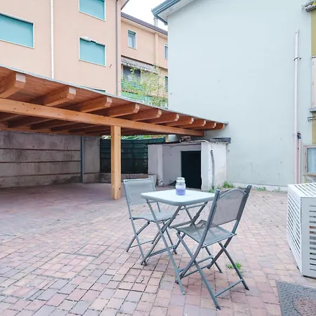 Francy - 15 Min From Venice & Train Station דירה *