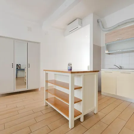 Apartment Francy - 15 Min From Venice & Train Station