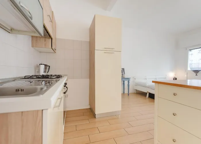 Appartamento Francy - 15 Min From Venice & Train Station Mestre